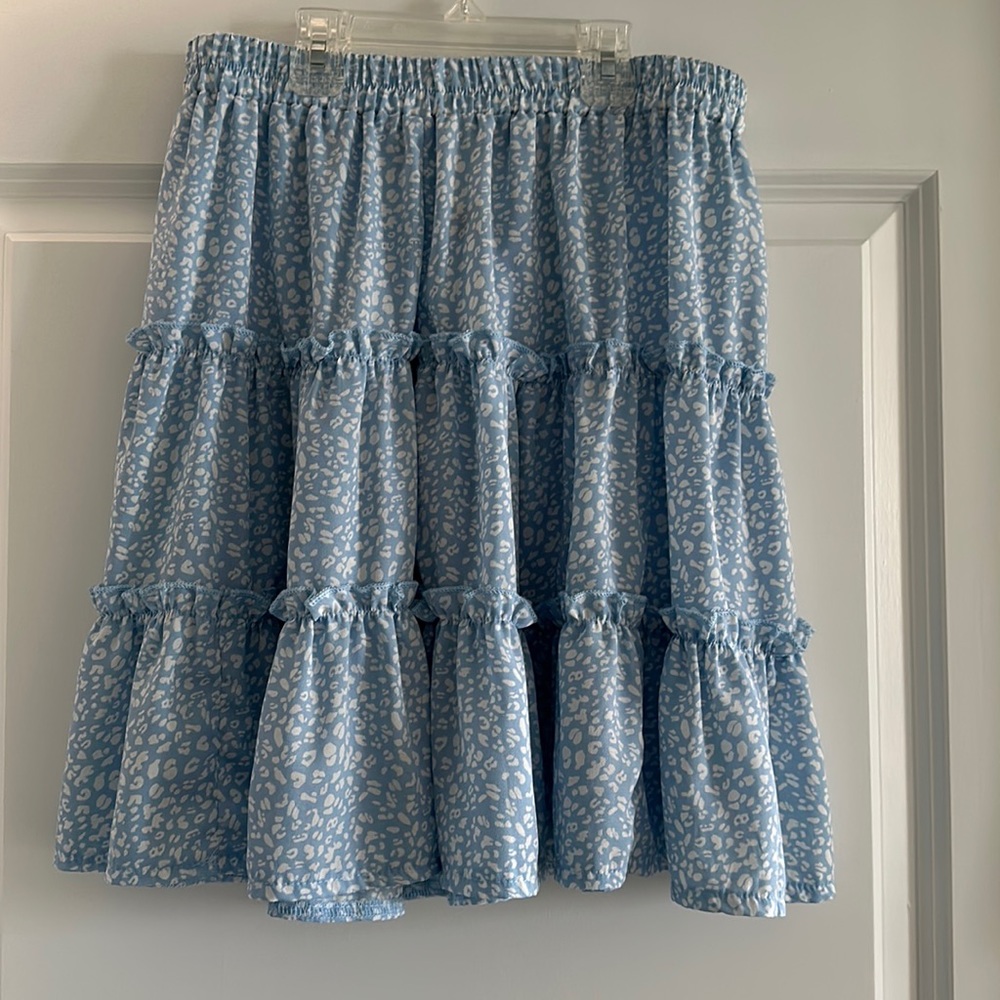 White and blue skirt